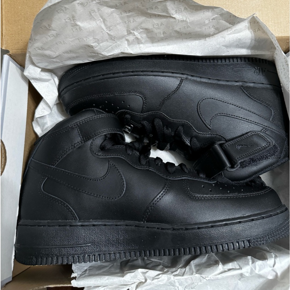 [CW2289-001] Mens Nike Air Force 1 Mid '07 'Triple Black' (2021)